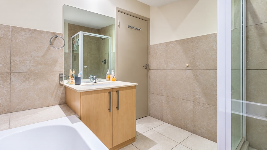 2 Bedroom Property for Sale in Cape Town City Centre Western Cape